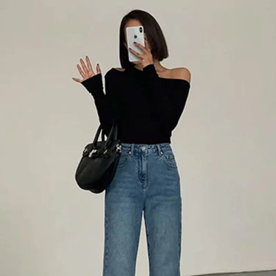 Women's Off-Shoulder Hollow-Out Long Sleeve Crop Top